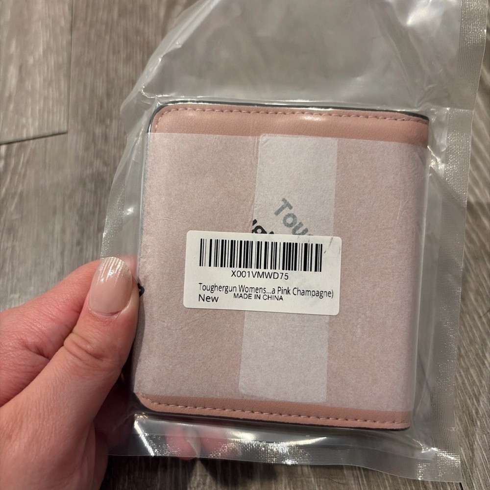 Elegant Pink Key & Card Holder - Picture 4 of 4